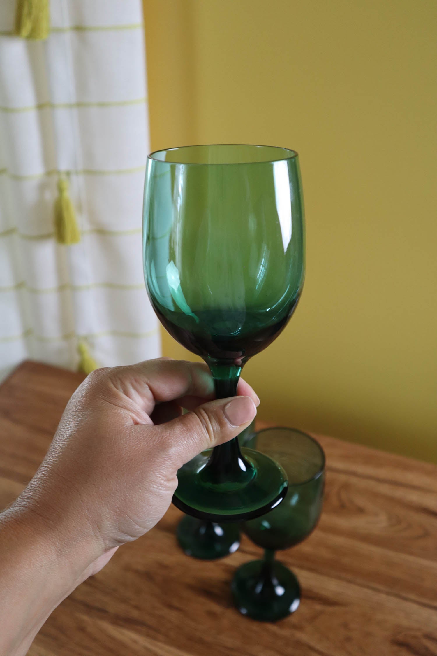 Vintage Libbey Juniper Wine Glasses, Set of 4 Green Glass Stemware