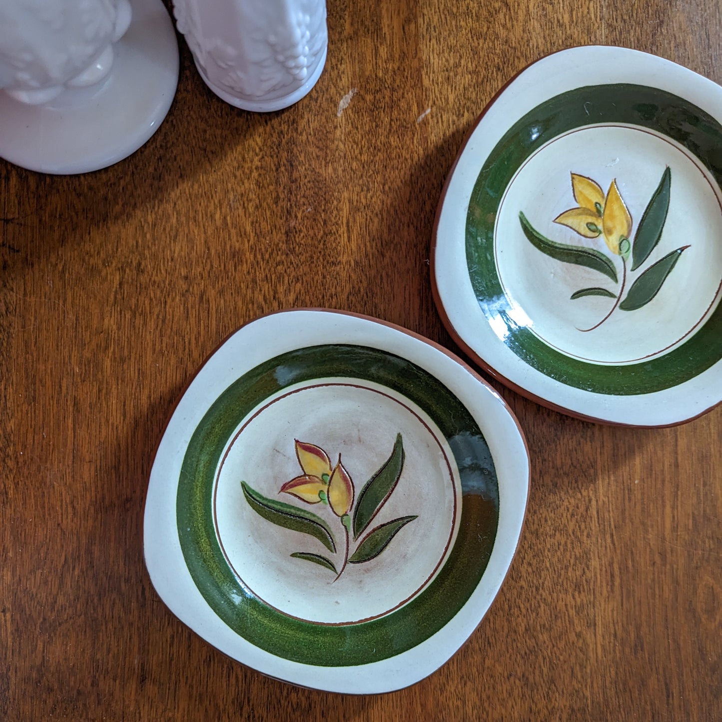 Yellow Bud Plates