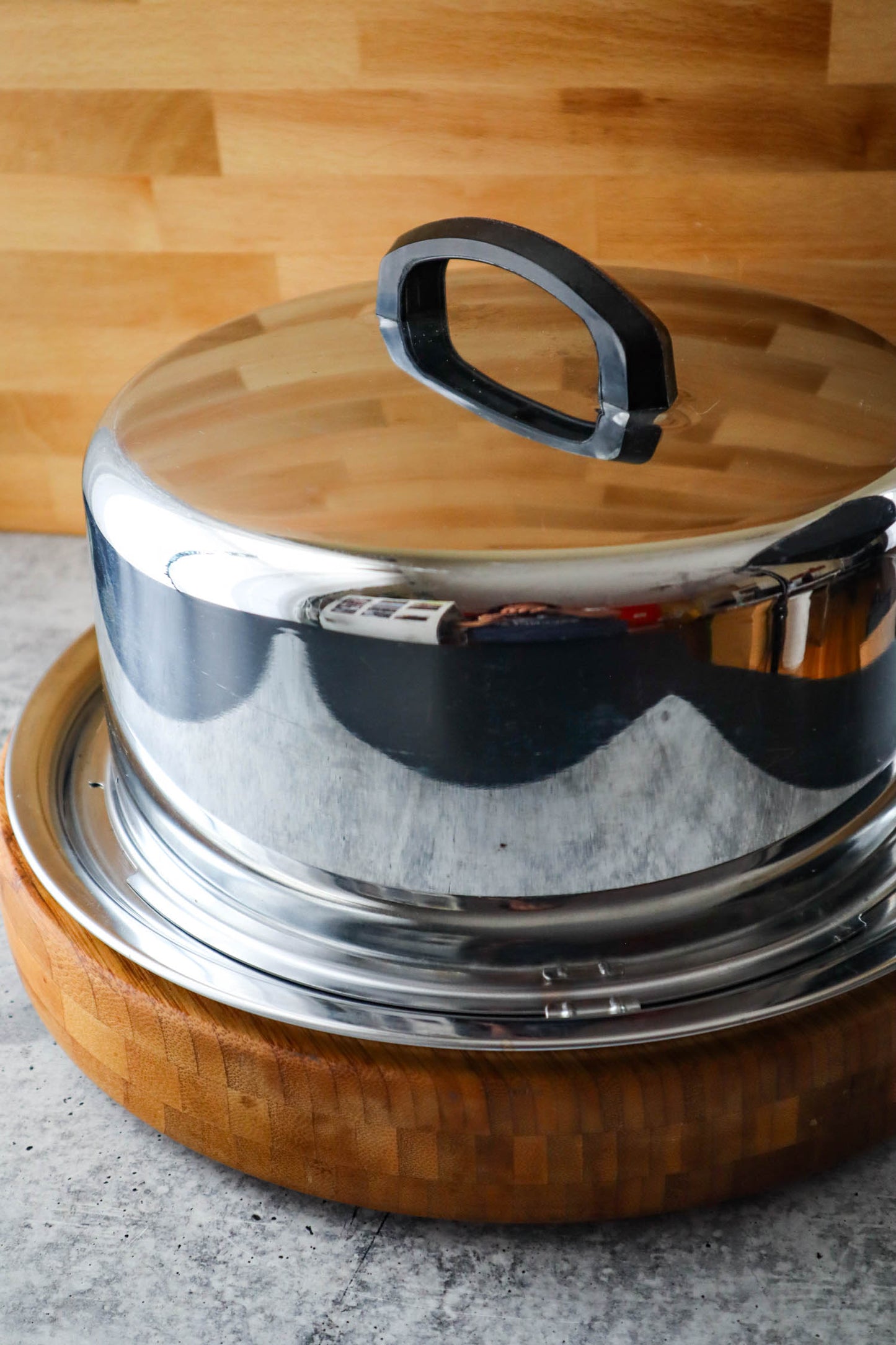 Chrome Dome Cake Keeper