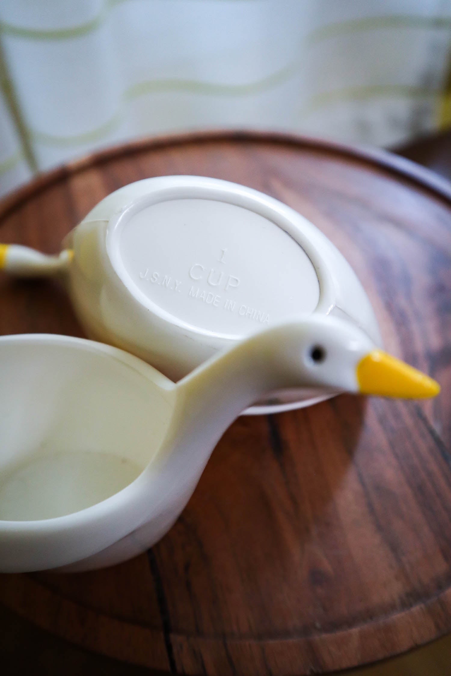 Vintage Geese Stackable Measuring Cups-set of 4 Goose Measuring Cups-plastic  Stacking Measuring Cups-swan Measuring Cups-duck Measuring Cups 