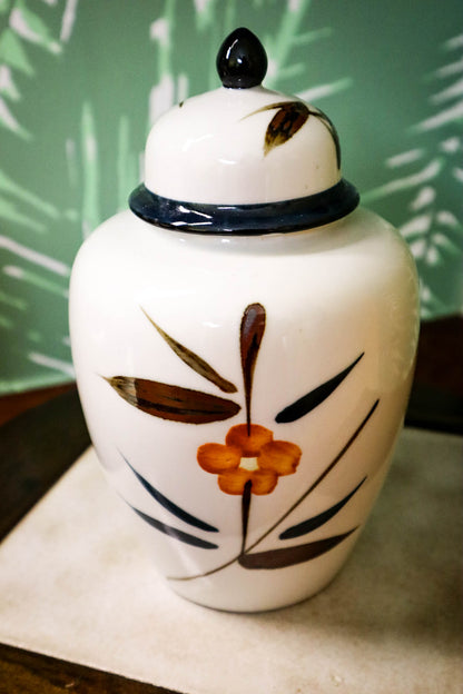 Pretty Porcelain Ginger Jar