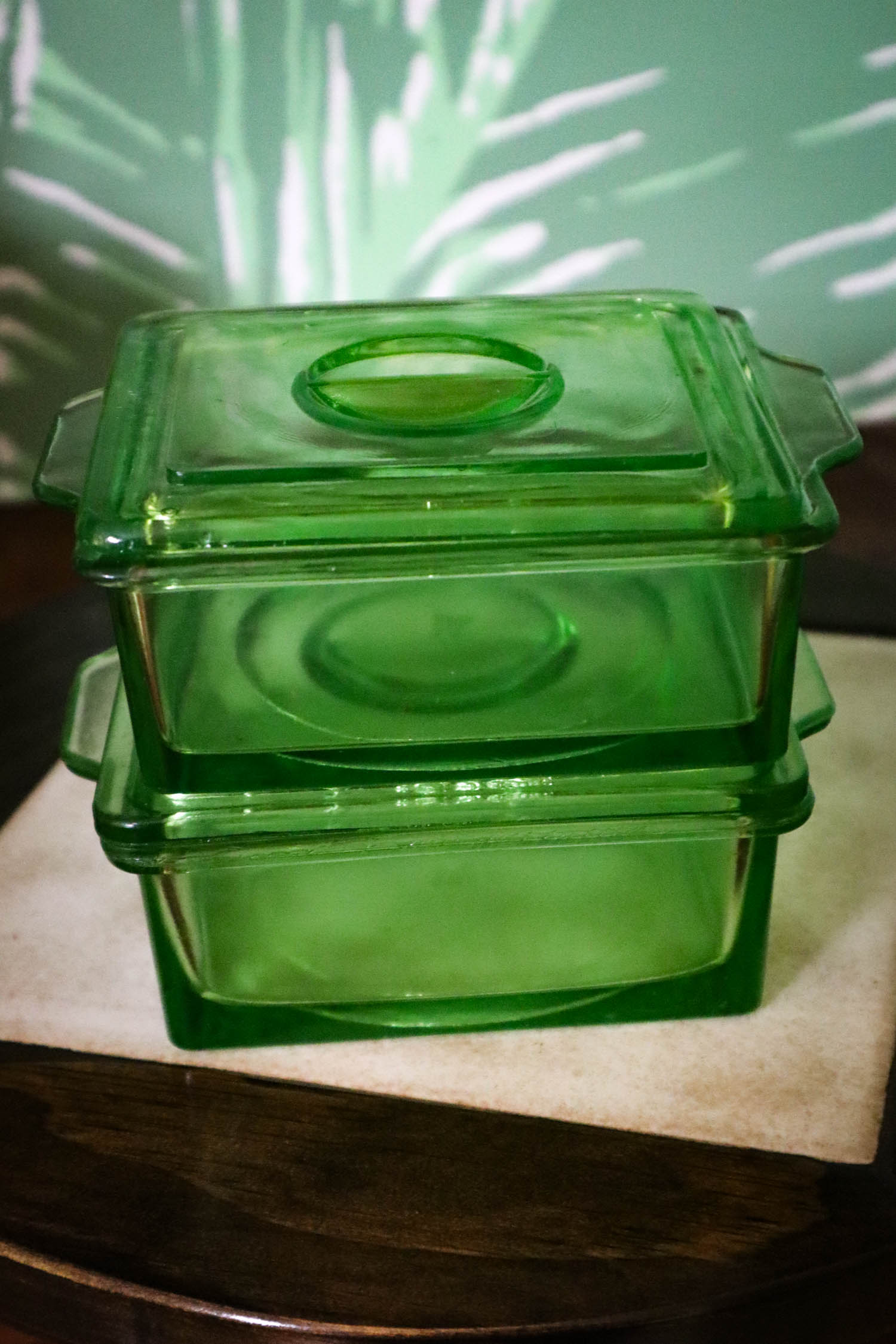 HAZEL ATLAS 8X8 CRISSCROSS GREEN cheapest URANIUM DEPRESSION GLASS REFRIGERATOR DISH TOP