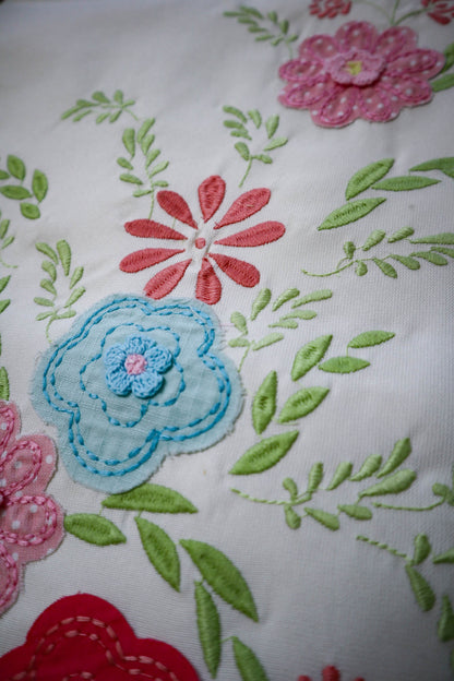 A Floral Moment Tablecloth Runner