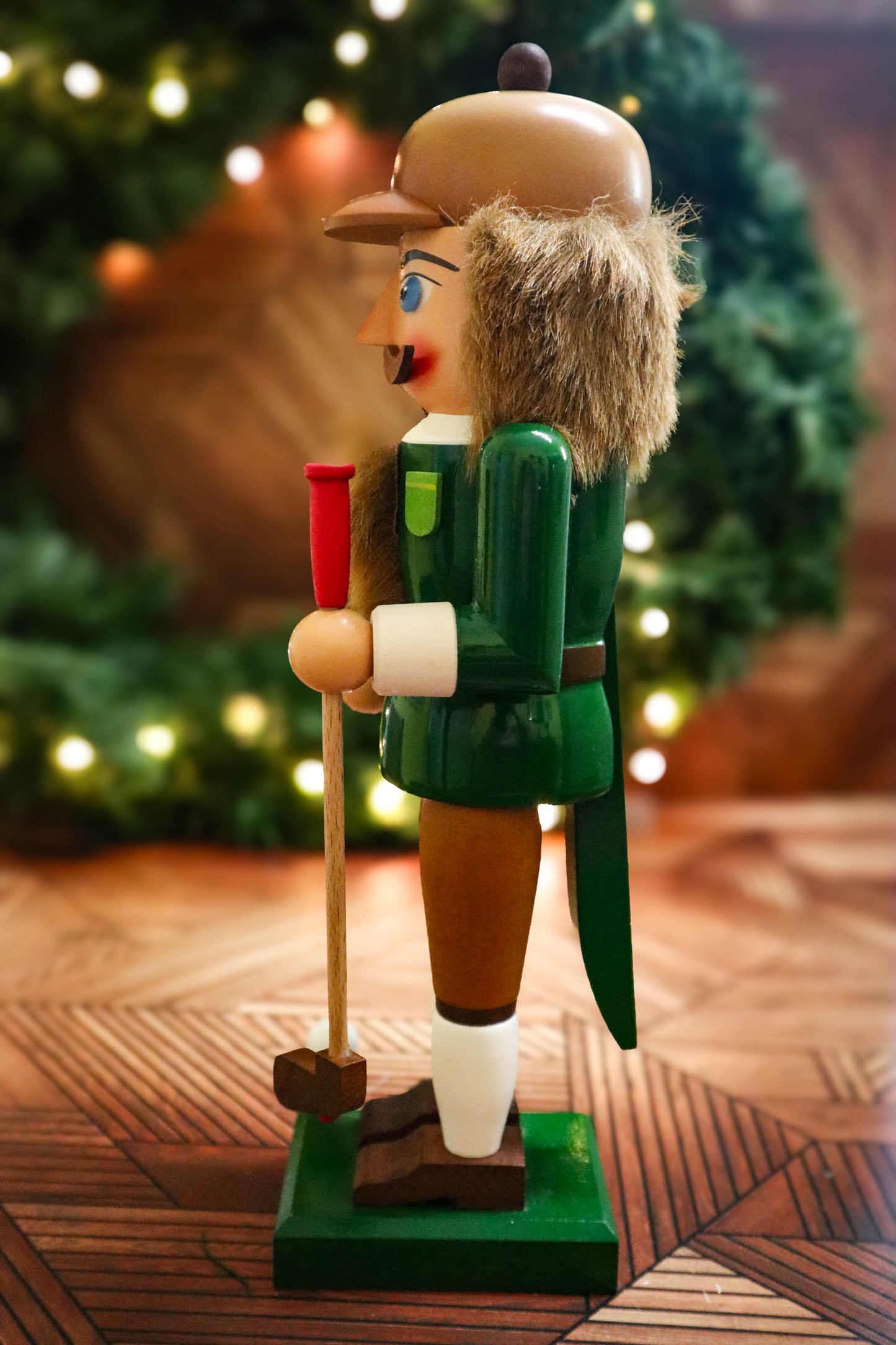 Fore! Nutcracker