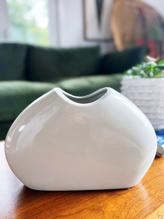 Off-White Arc Vase