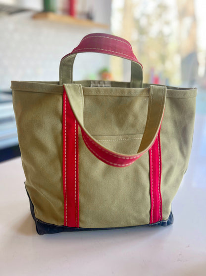 Classic New England Tote