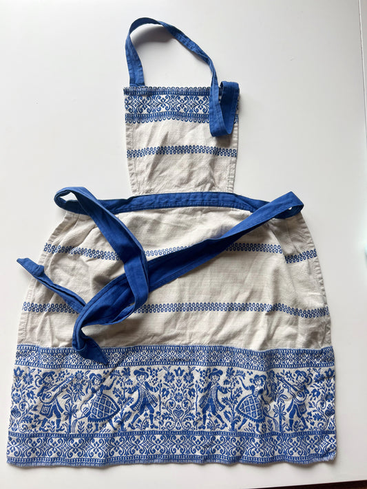 Sweet Vintage Austrian Apron