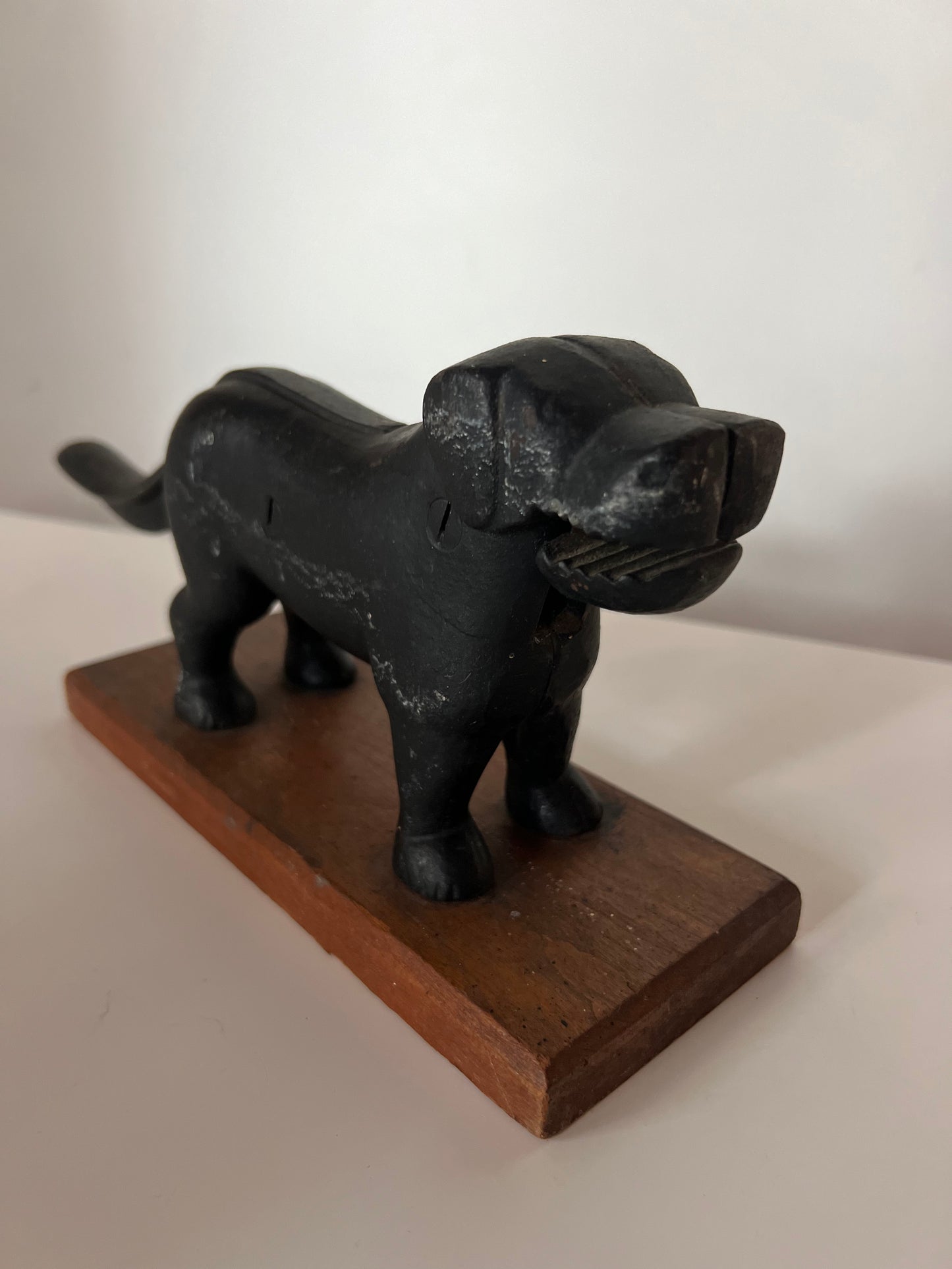 Bone Appétit Antique Dog Nutcracker