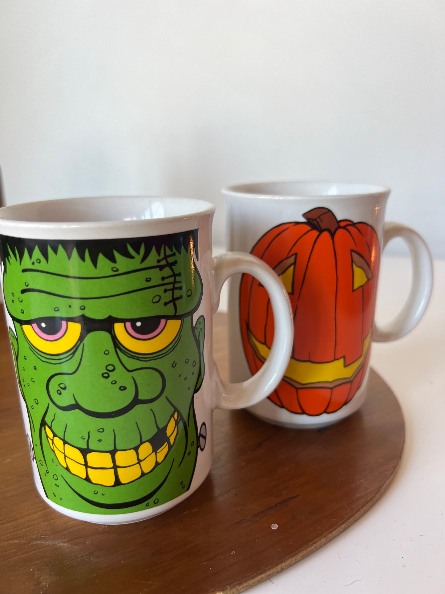 Collectible 80s Halloween Mugs