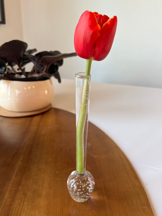 Simplistic Bud Vase