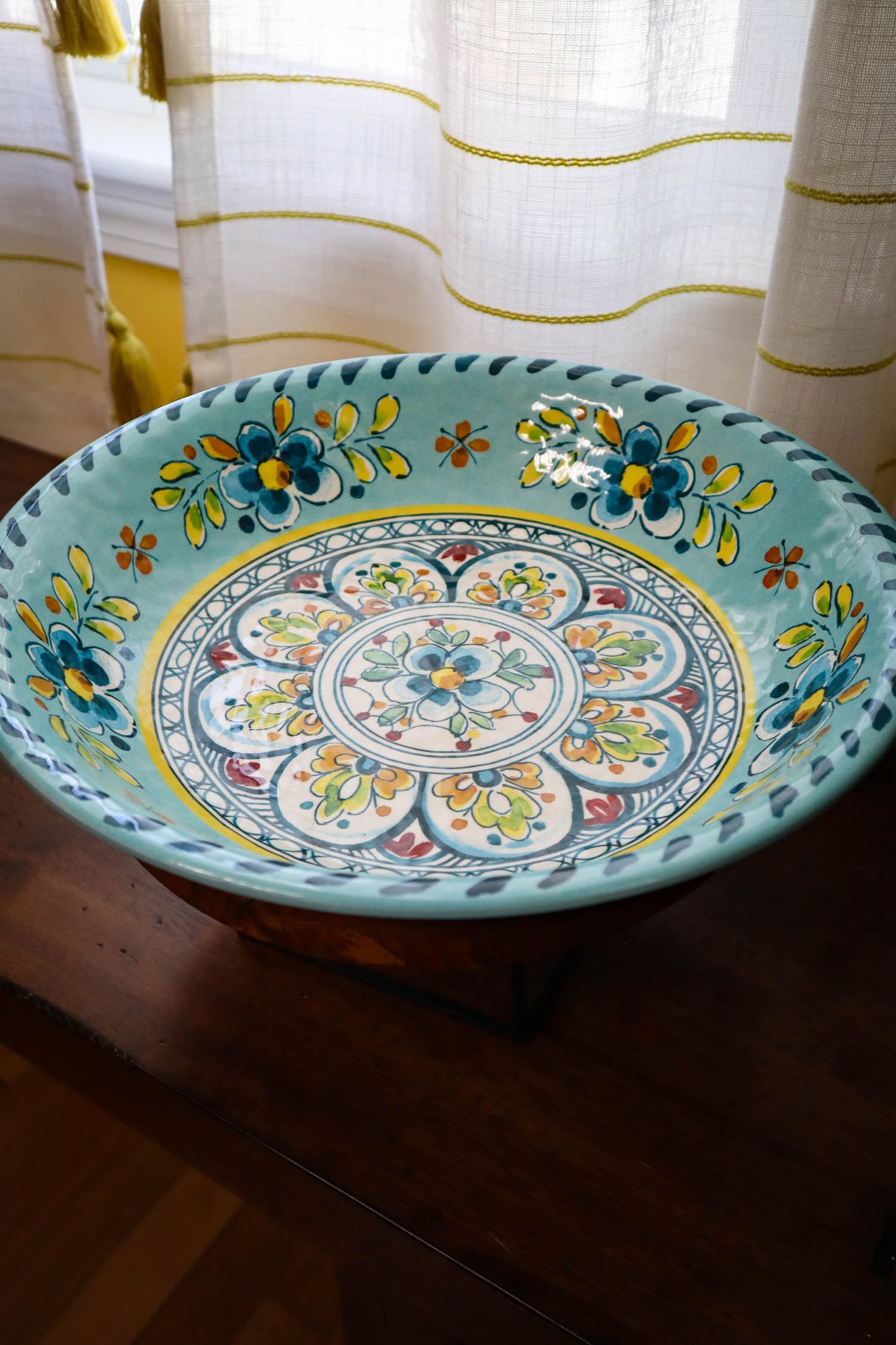 Mediterranean Melamine Serving Bowl