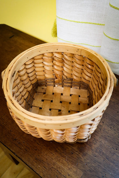 Curly Q Basket