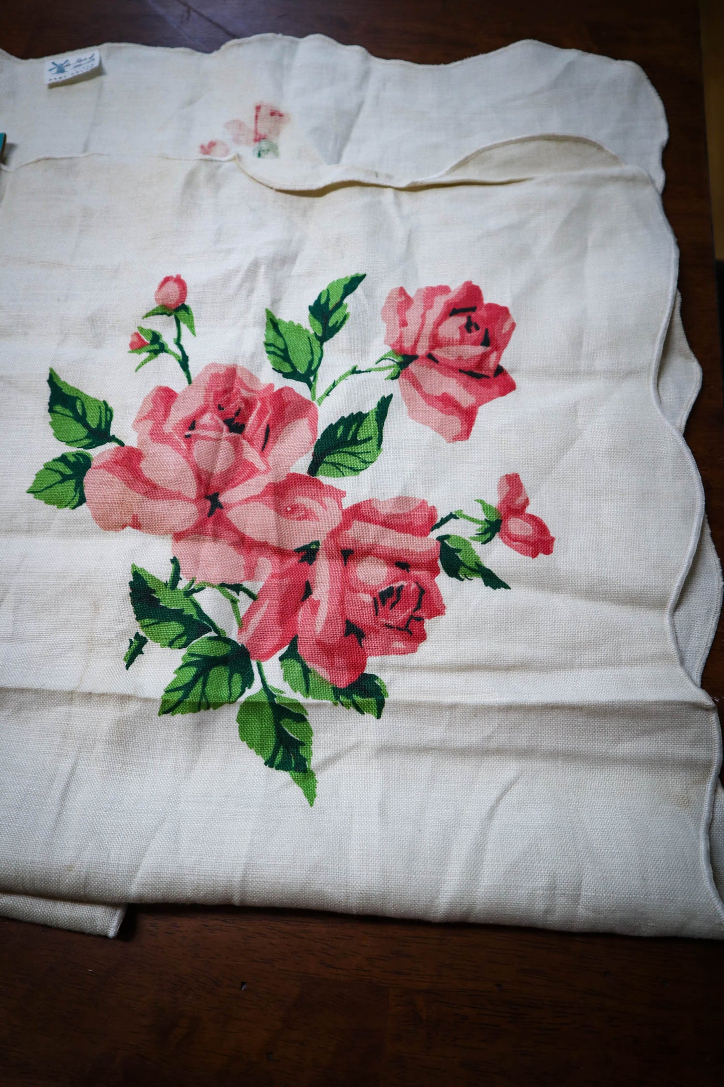 Rosy Linen Tablecloth