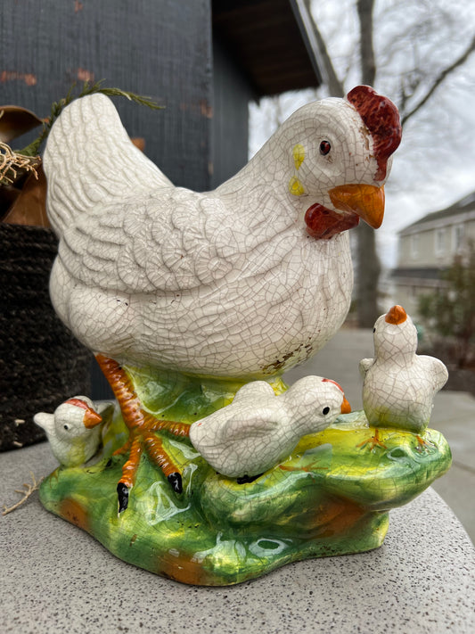 Mama Hen & Chicks Ceramic