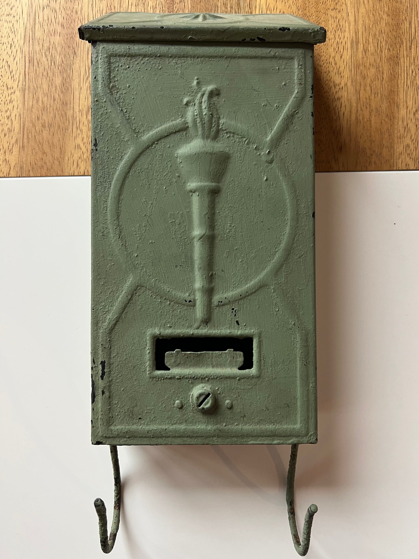 Snailmail Box