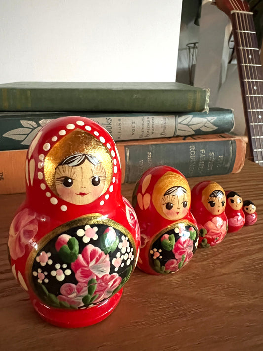 Floral Fivesome Nesting Dolls